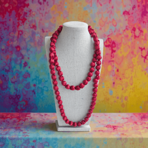 Collar de seda color vino