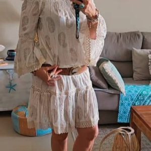 Vestido Boho Ibicenco con Escote Barca y Detalle de Puntilla - Talla Única