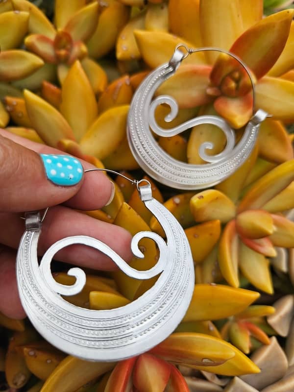 Argollas Canarias de la "S" Estilizada (5cm) – Aluminio Artesanal Hipoalergénico