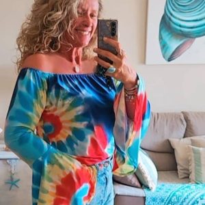 Blusa Artesanal Cuello Barco y Manga Campana - Colección Sawabonera África (Diseño Exclusivo Dakar)