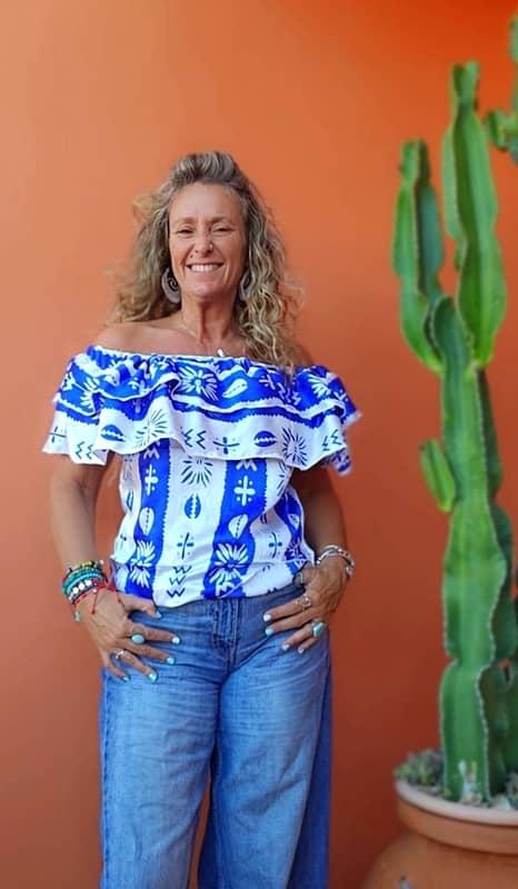 Blusa Étnica Volante "Sawabona África" – Camisa Artesanal de Dakar (Talla Única) - Imagen 3