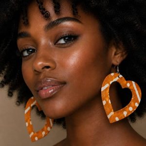 Pendientes Maxi Corazón de Tela Africana – Artesanía de Senegal