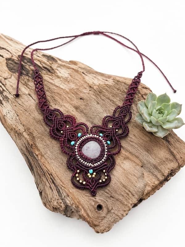 Collar de Macramé Artesanal con Piedras Naturales (14 Modelos Únicos) - Imagen 8